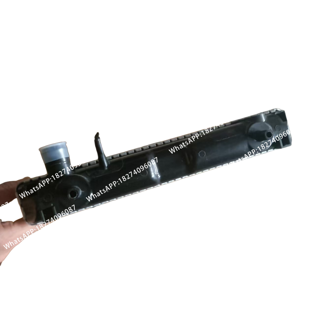 30 Excavator Engine Water tank - Heavy Equipment Engine 评论和价格